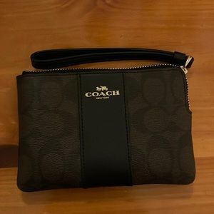 Coach Signature Leather Corner Zip Wristlet, Brown/Black NWT